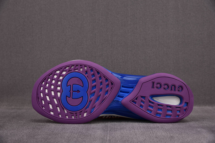 G*u*i* trainer sneaker79