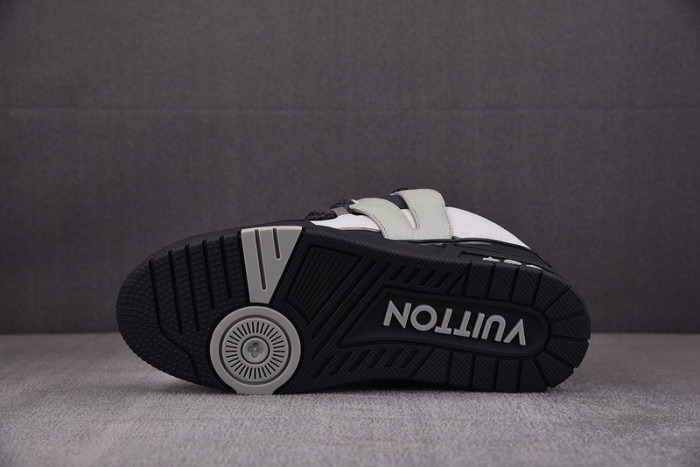 l&v snekaers l0000139