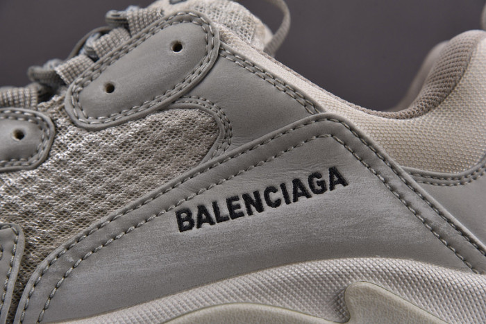 triples trainer sneakers 2000065