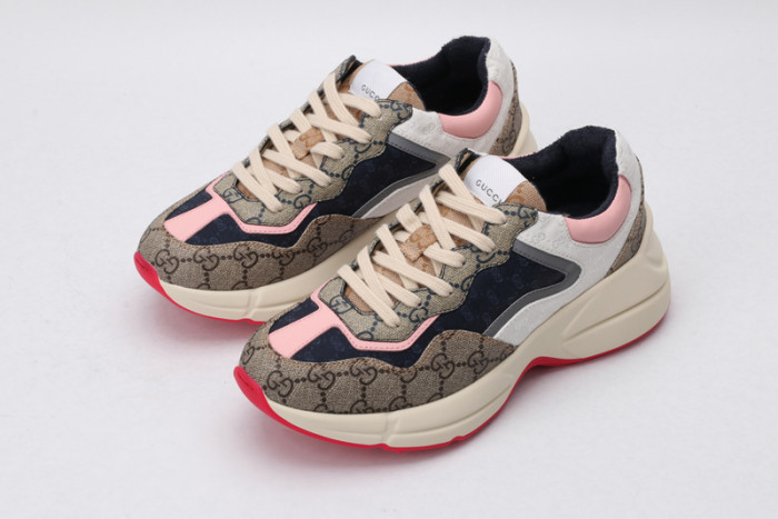 G*u*i* trainer sneaker83