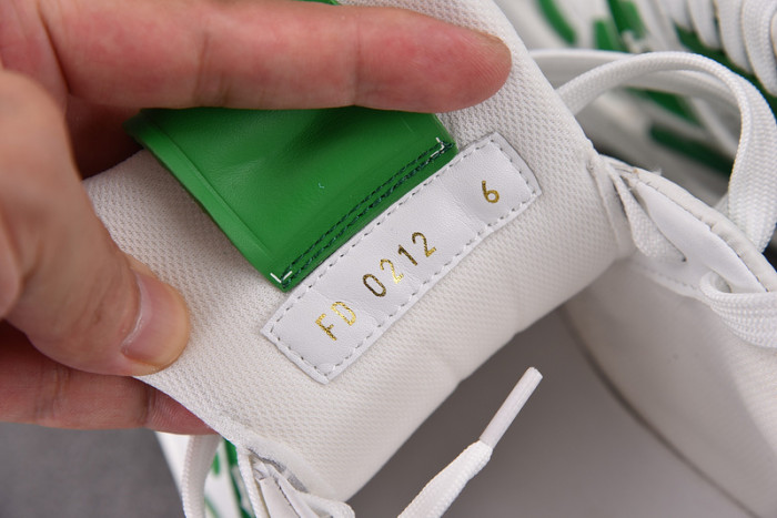 l&v snekaers l0000118