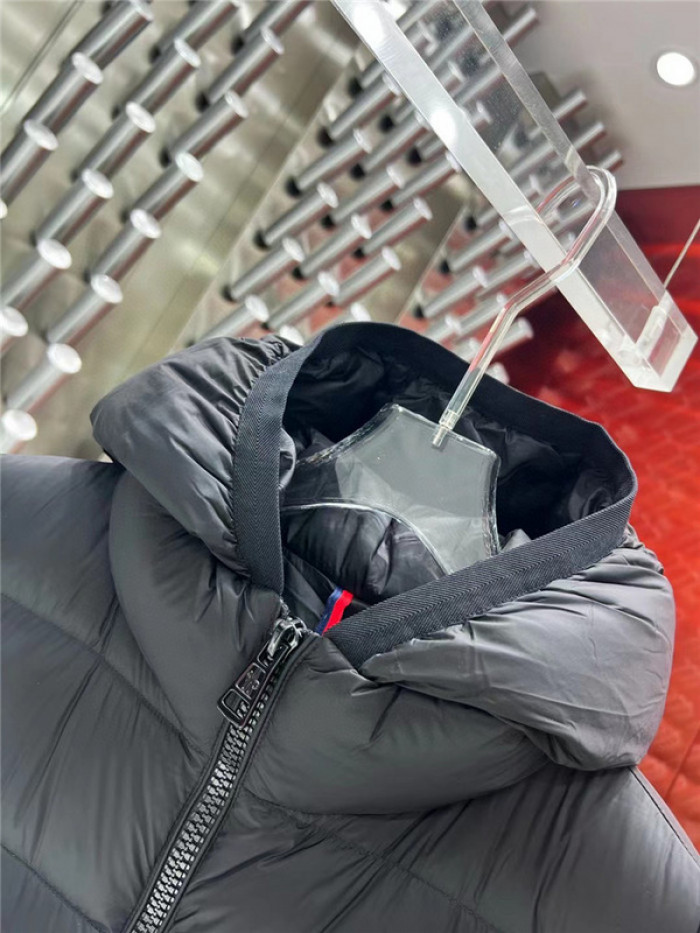 Moncler Down Jacket 54
