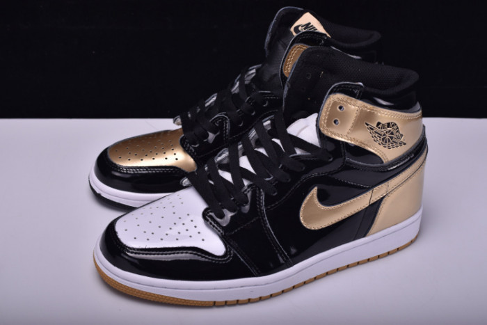 air jordan 1 retro high og nrg complexcon “top 3 gold” 861428-001