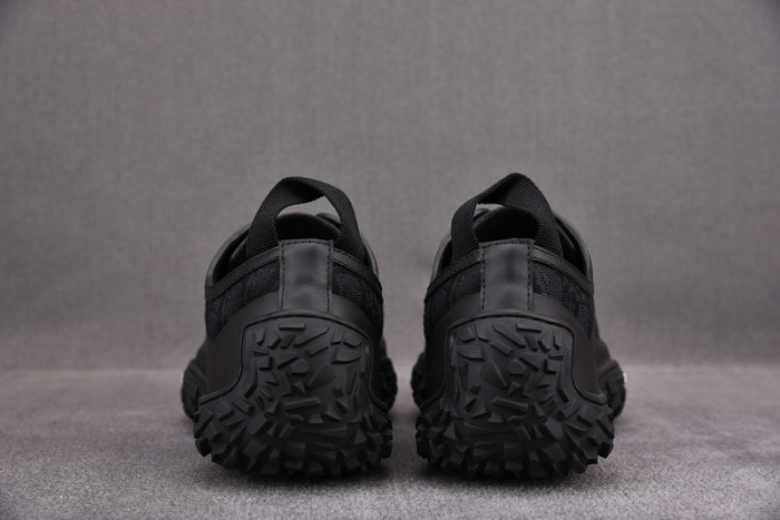 DIO* SNEAKERS B28 T0000-032