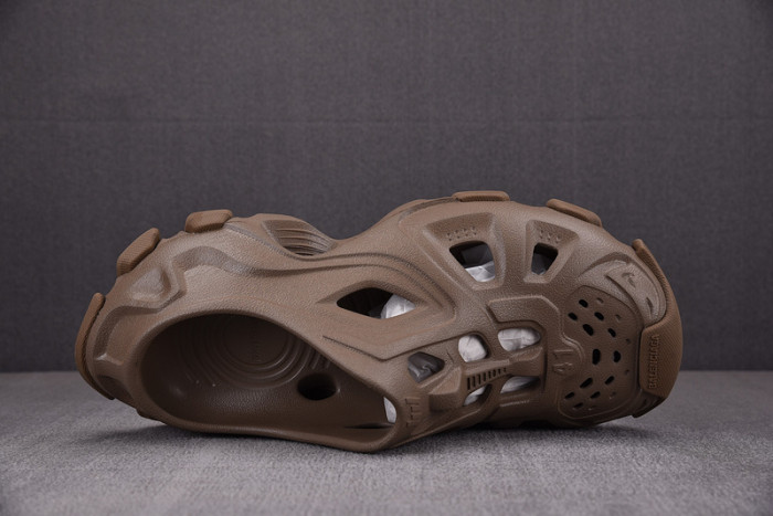 balenciag* sandal 36