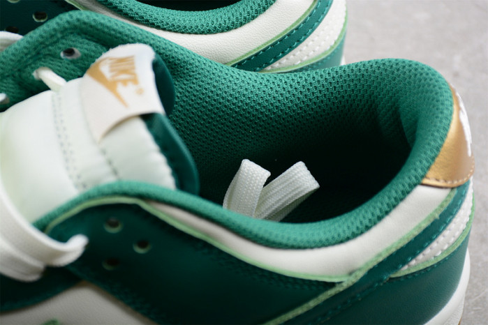 nike dunk low low “pink suede” dv3054-001