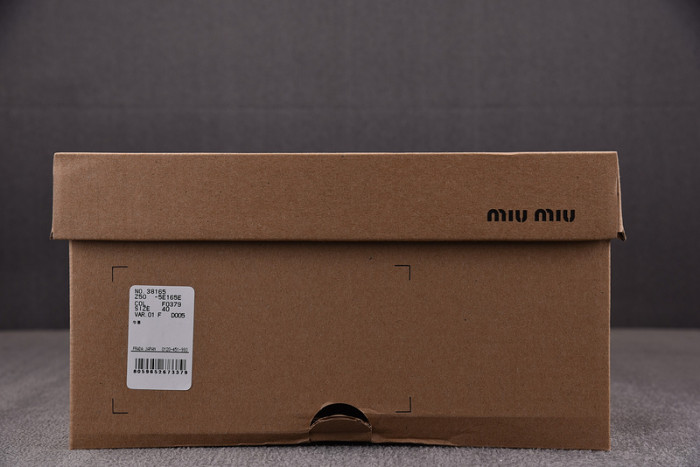 New Balance x MIU MIU NB530 NB000046