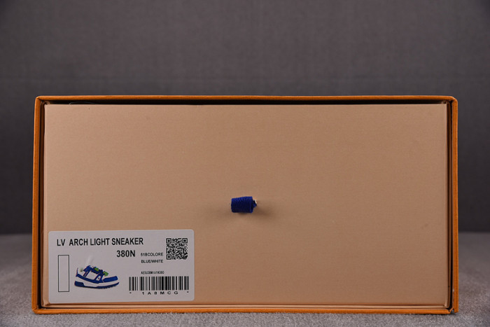 l&v snekaers l0000105