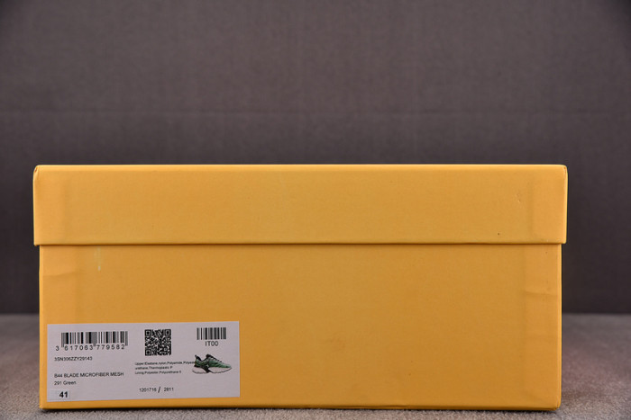 D1OR SNEAKERS B44 T0000-240