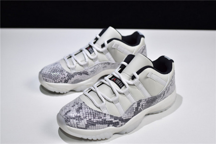 air jordan 11 low snakeskin light bone cd6846-002