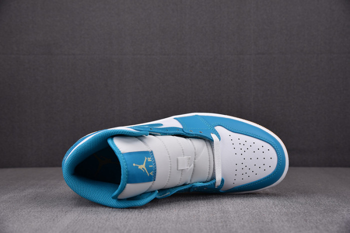 air jordan 1 mid aquatone dq8426-400