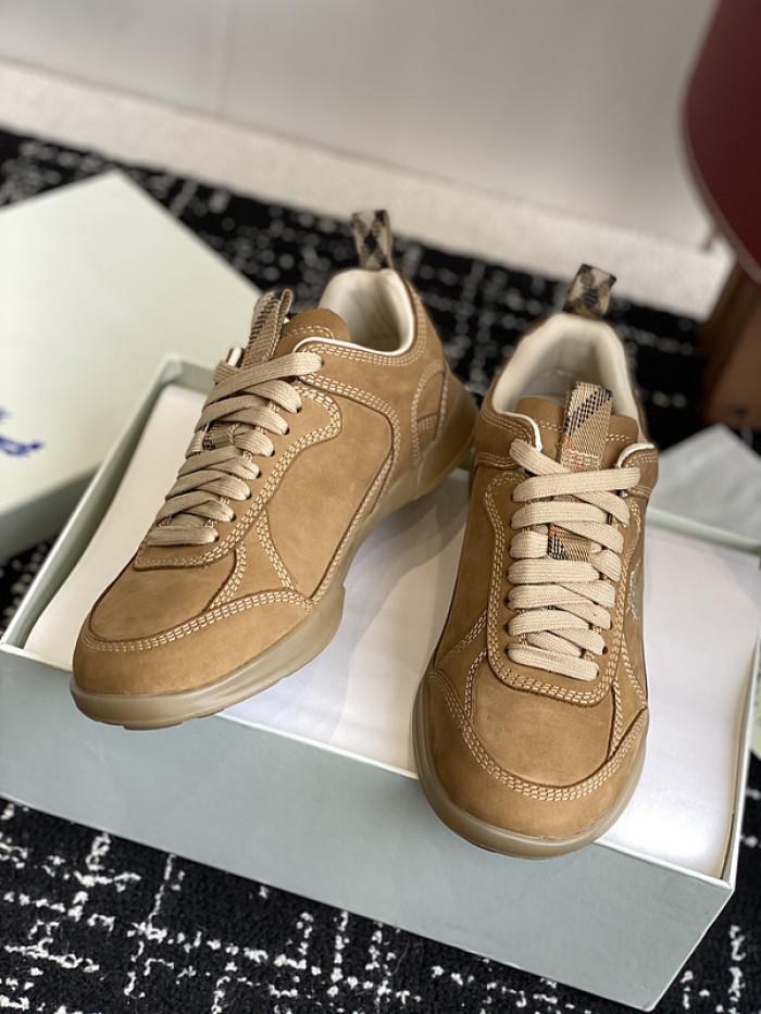 Burber*y sneakers B000018