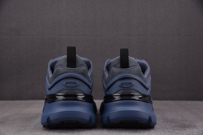 D1OR SNEAKERS B44 T0000-238