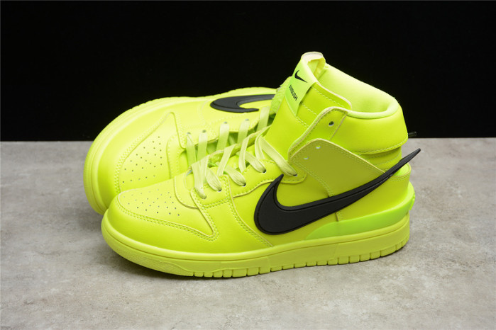 nike dunk high ambush flash lime cu7544-300
