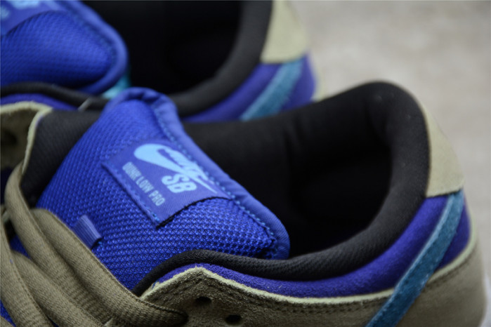 nike dunk low sb celadon bq6817-301