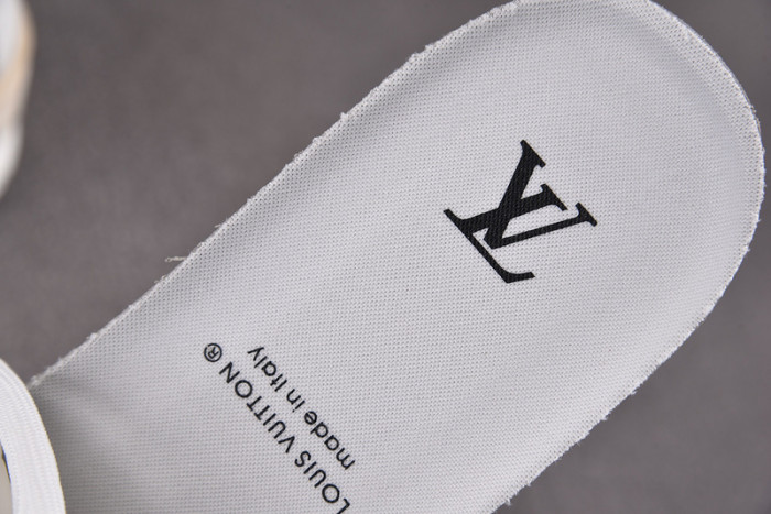 l&v snekaers l0000121