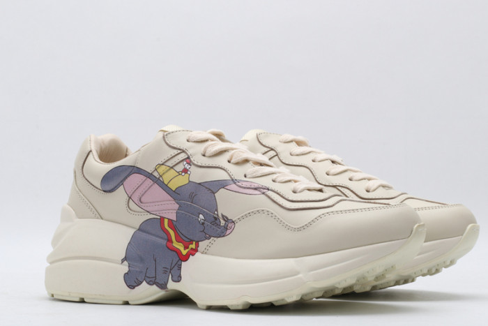 G*u*i* trainer sneaker11