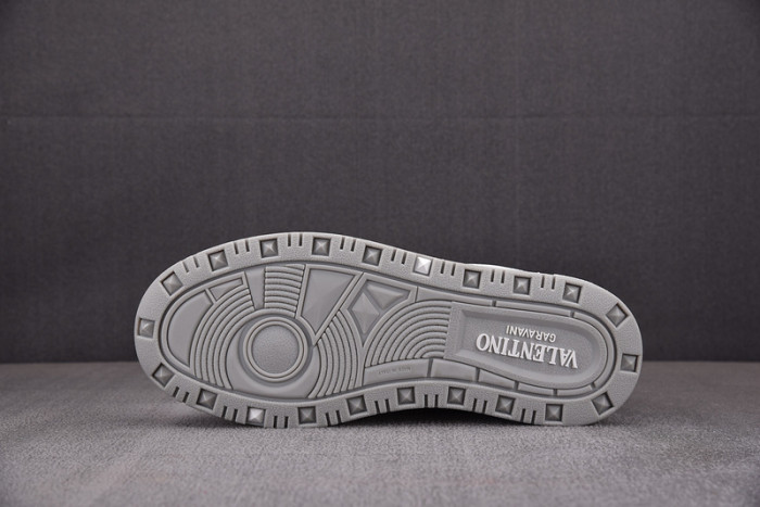 v*lentino sneakers vt000006