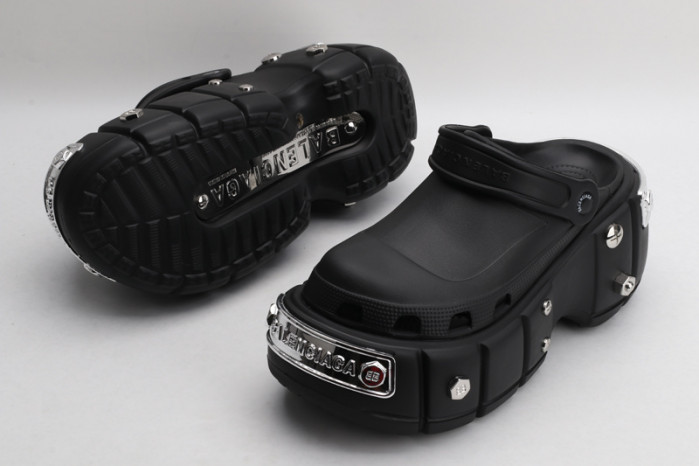 balenciag* sandal 26