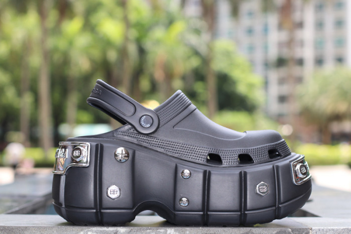 balenciag* sandal 26