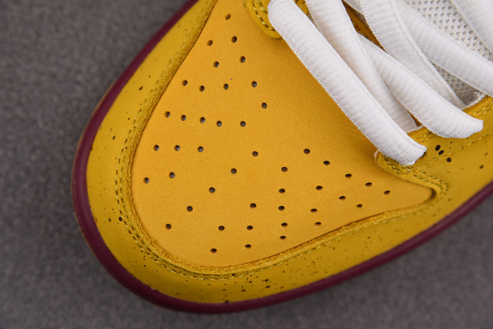 nike dunk sb low premium yellow lobster 313170-137