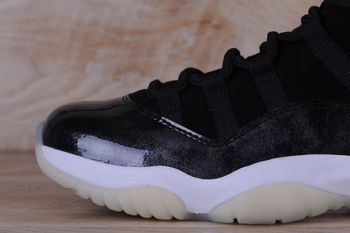 air jordan 11 retro low bg "baron" 528895-010
